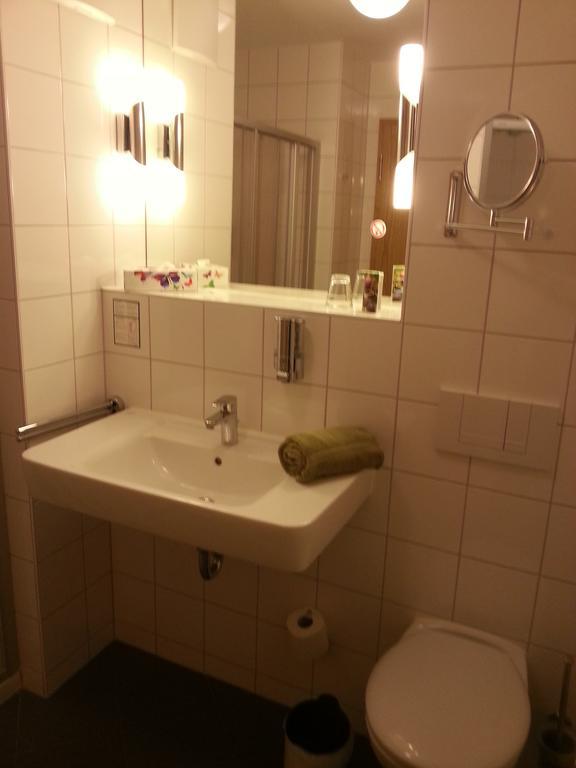 Hotel Quellenhof Salzgitter Habitación foto